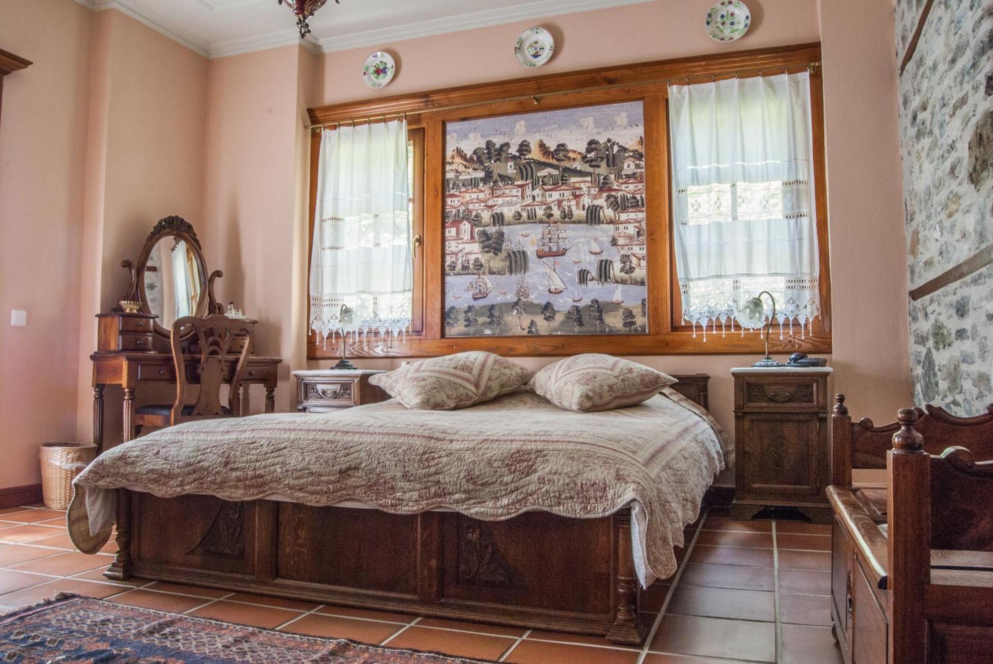 Viraggas Traditional Hotel Vrástama Oda fotoğraf
